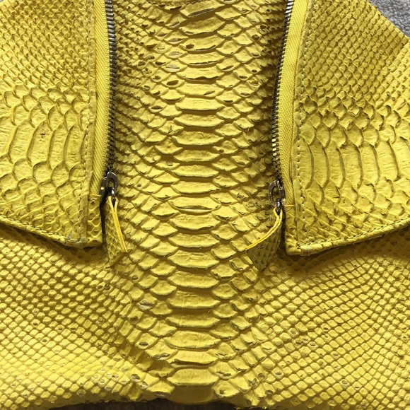 Emily Cho Python Yellow Clutch - Picture 6 of 8